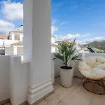 Elegant Duplex Penthouse With Sea And Mountain Views Marbellac