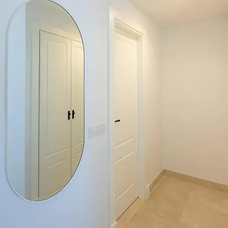 Apartament Elegant Duplex Penthouse With Sea And Mountain Views