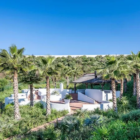 Elegant Duplex Penthouse With Sea And Mountain Views *