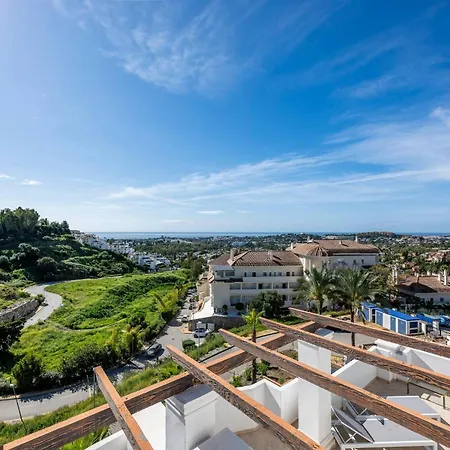 Elegant Duplex Penthouse With Sea And Mountain Views