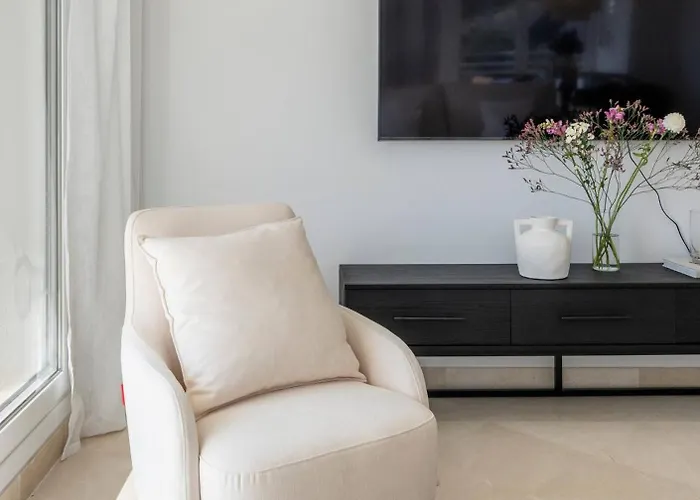 Elegant Duplex Penthouse With Sea And Mountain Views Apartment Marbella