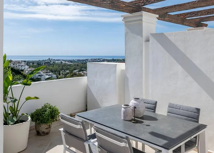 Elegant Duplex Penthouse With Sea And Mountain Views Apartment
